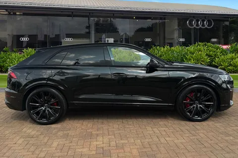  Audi SQ8 4.0 TFSI V8 Black Edition Tiptronic quattro Euro 6 (s/s) 5dr Thumbnail #4