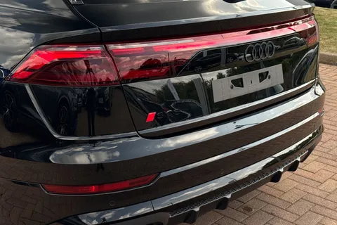  Audi SQ8 4.0 TFSI V8 Black Edition Tiptronic quattro Euro 6 (s/s) 5dr Thumbnail #8