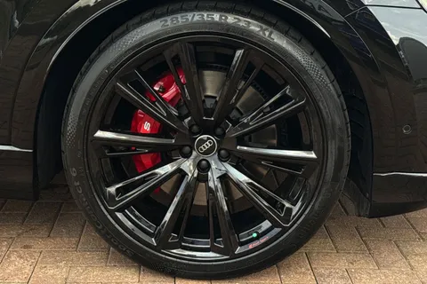  Audi SQ8 4.0 TFSI V8 Black Edition Tiptronic quattro Euro 6 (s/s) 5dr Thumbnail #10