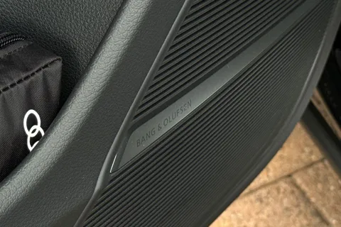  Audi SQ8 4.0 TFSI V8 Black Edition Tiptronic quattro Euro 6 (s/s) 5dr Thumbnail #33