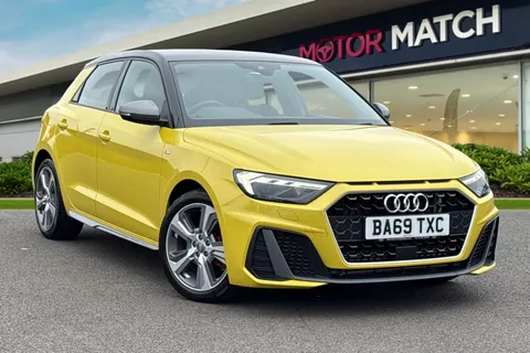 BA69TXC Audi A1 2.0 TFSI 40 S line Competition Sportback S Tronic Euro 6 (s/s) 5dr Thumbnail #2