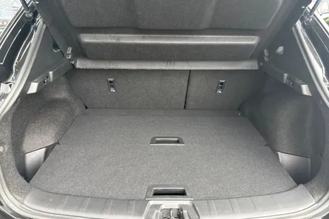 YK69DFB Nissan Qashqai 1.3 DIG-T Tekna+ Euro 6 (s/s) 5dr Thumbnail #7