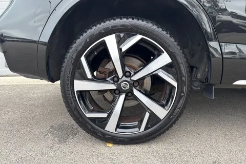 YK69DFB Nissan Qashqai 1.3 DIG-T Tekna+ Euro 6 (s/s) 5dr Thumbnail #10