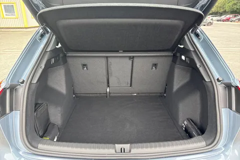 Audi Q4 e-tron 45 Sport Auto 5dr 82kWh Thumbnail #7