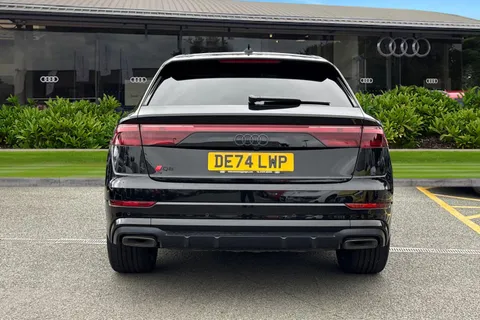 DE74LWP Audi Q8 SUV  Black Edition 55 TFSI quattro 340 PS tiptronic Thumbnail #5