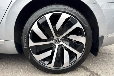 DN70JMX Volkswagen Arteon 2.0 TSI R-Line 5dr DSG ⭐1 Year VW Warranty⭐ Thumbnail #11