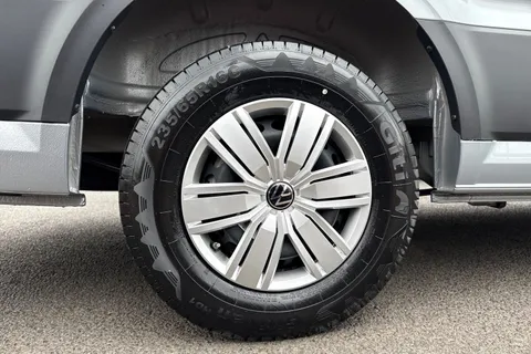 BV25RYM Volkswagen Crafter 2.0TDI 140PS CR35 LWB Commerce Plus Twin Slider Thumbnail #13