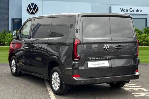 BG25FHB Volkswagen E-Transporter 100kW (136ps) 65kWh Commerce Pro Van Auto Thumbnail #3