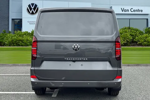 CX75HZW Volkswagen Transporter 2.0 TDI T28 Commerce Pro Panel Van 5dr Diesel Manual FWD SWB Euro 6 (s/s) (110 ps) Thumbnail #5