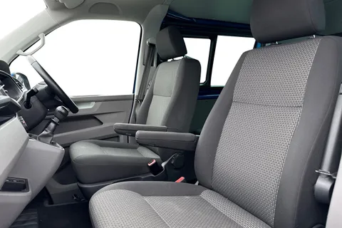 11 of 47 for VOLKSWAGEN TRANSPORTER 2.0 TDI 150 Highline Kombi Van