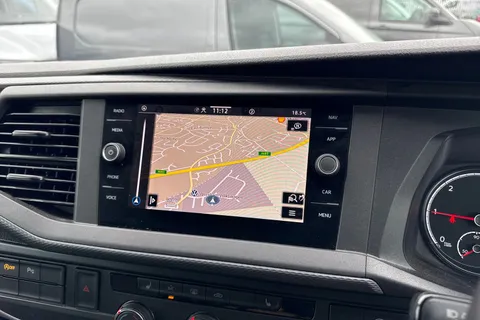 12 of 47 for VOLKSWAGEN TRANSPORTER 2.0 TDI 150 Highline Kombi Van