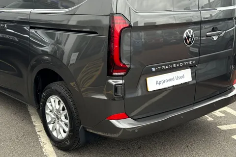 BG25FHB Volkswagen E-Transporter 100kW (136ps) 65kWh Commerce Pro Van Auto Thumbnail #16