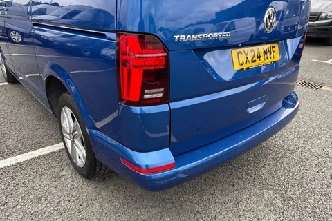 16 of 47 for VOLKSWAGEN TRANSPORTER 2.0 TDI 150 Highline Kombi Van