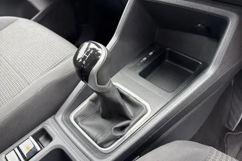 CX74LFF Volkswagen Caddy Life 2.0 TDI 5dr Thumbnail #23