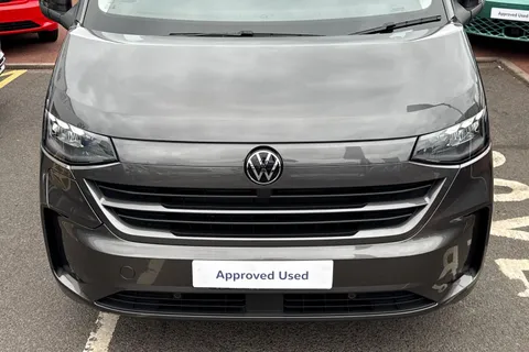 BG25FHB Volkswagen E-Transporter 100kW (136ps) 65kWh Commerce Pro Van Auto Thumbnail #31