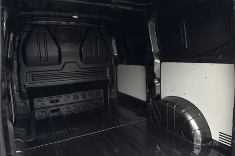 BG25FHB Volkswagen E-Transporter 100kW (136ps) 65kWh Commerce Pro Van Auto Thumbnail #41