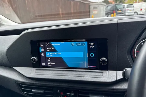 CX74LFF Volkswagen Caddy Life 2.0 TDI 5dr Thumbnail #37