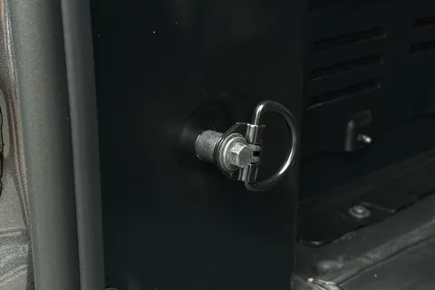 BG25FHB Volkswagen E-Transporter 100kW (136ps) 65kWh Commerce Pro Van Auto Thumbnail #47