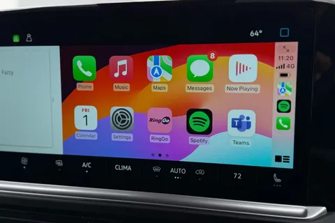 BG25FHB Volkswagen E-Transporter 100kW (136ps) 65kWh Commerce Pro Van Auto Thumbnail #61