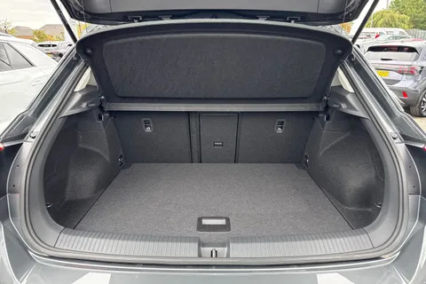 GD24NJF Volkswagen T-Roc 1.0 TSI 115 Style 5dr Thumbnail #10