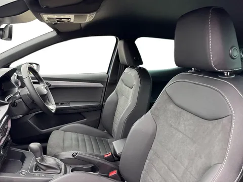 DF25UVP SEAT Ibiza 1.0 TSI 115 Xcellence 5dr DSG Thumbnail #11