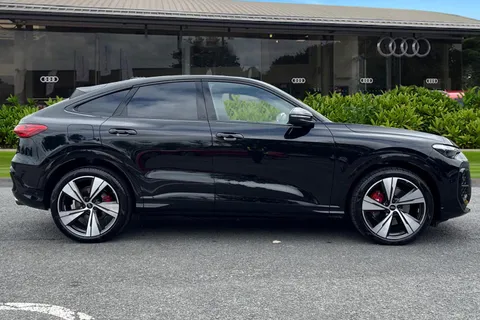  Audi SQ5 3.0 TFSI S Edition 1 Sportback S Tronic quattro Euro 6 (s/s) 5dr Thumbnail #4