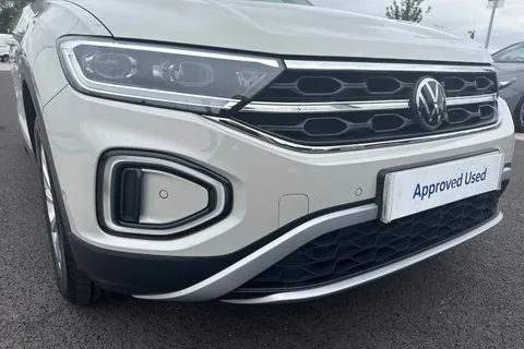 CY72DVT Volkswagen T-Roc 1.5 TSI Style 5dr DSG **REVERSING CAMERA** Thumbnail #9