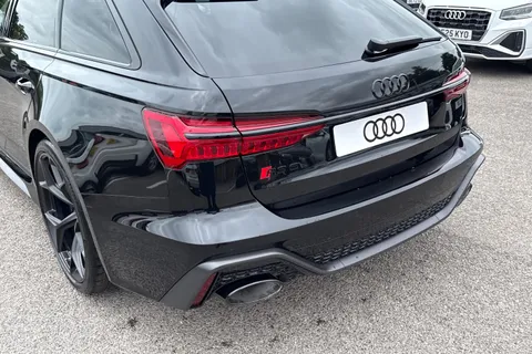 Audi RS 6 Avant 4.0 TFSI V8 Performance Carbon Vorsprung Tiptronic quattro Euro 6 (s/s) 5dr Thumbnail #8