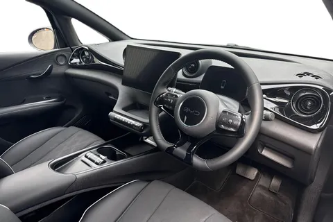 DS25UAK BYD Dolphin 44.9kWh Boost Auto 5dr Thumbnail #9