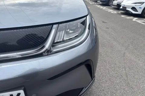 DS25UAK BYD Dolphin 44.9kWh Boost Auto 5dr Thumbnail #18