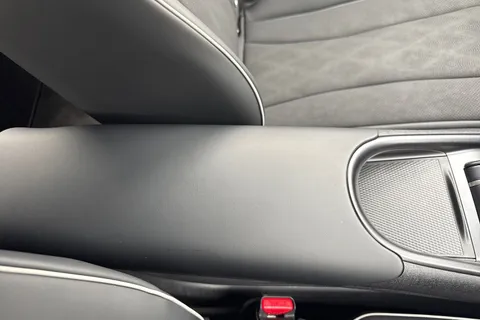 DS25UAK BYD Dolphin 44.9kWh Boost Auto 5dr Thumbnail #50