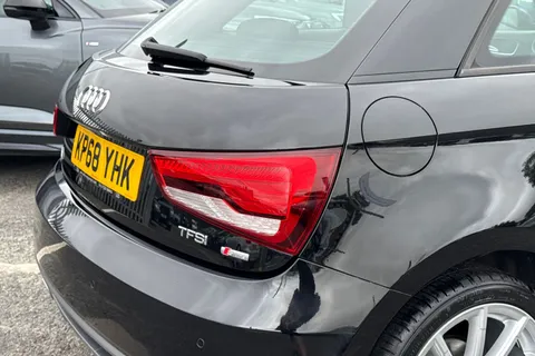 KP68YHK Audi A1 Sport 1.0 TFSI 95 PS 5-speed Thumbnail #8