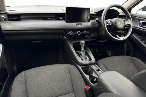 KF73EFE Honda HR-V 1.5 eHEV Elegance 5dr CVT Thumbnail #17