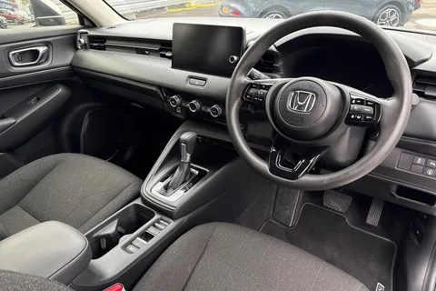 KF73EFE Honda HR-V 1.5 eHEV Elegance 5dr CVT Thumbnail #32