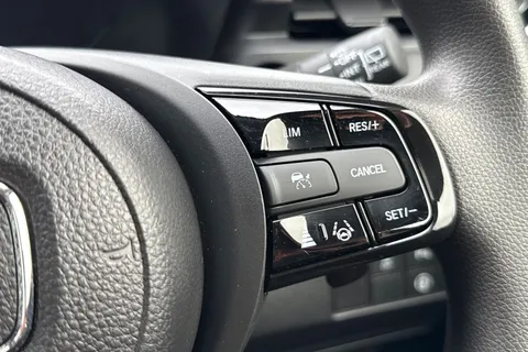 KF73EFE Honda HR-V 1.5 eHEV Elegance 5dr CVT Thumbnail #35