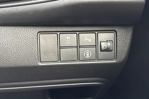 KF73EFE Honda HR-V 1.5 eHEV Elegance 5dr CVT Thumbnail #37