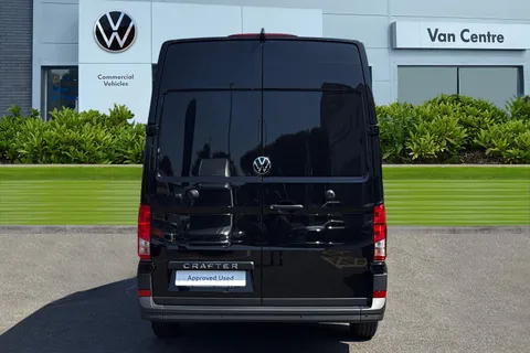 BT25UEW Volkswagen Crafter 2.0TDI 140PS CR35 MWB Commerce+ Huge Spec-Delivery Miles Thumbnail #5