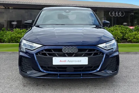 KY74CFX Audi A3 Black Edition 35 TFSI 150 PS S tronic Thumbnail #6