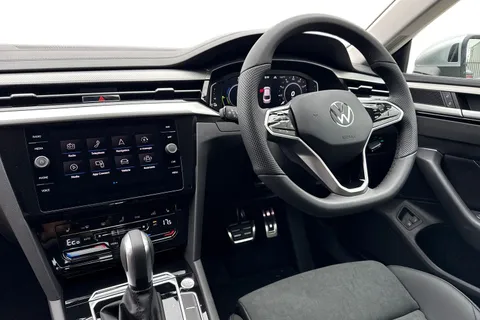 DA75HZH Volkswagen Arteon 1.4 TSI eHybrid Eleg4ance 5dr DSG | Power Tailgate | Rear Camera Thumbnail #19