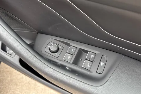 DA75HZH Volkswagen Arteon 1.4 TSI eHybrid Eleg4ance 5dr DSG | Power Tailgate | Rear Camera Thumbnail #22