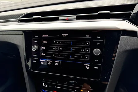 DA75HZH Volkswagen Arteon 1.4 TSI eHybrid Eleg4ance 5dr DSG | Power Tailgate | Rear Camera Thumbnail #56