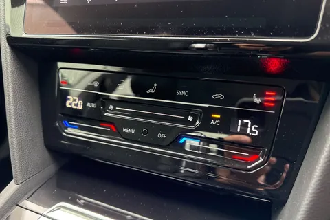 DA75HZH Volkswagen Arteon 1.4 TSI eHybrid Eleg4ance 5dr DSG | Power Tailgate | Rear Camera Thumbnail #57