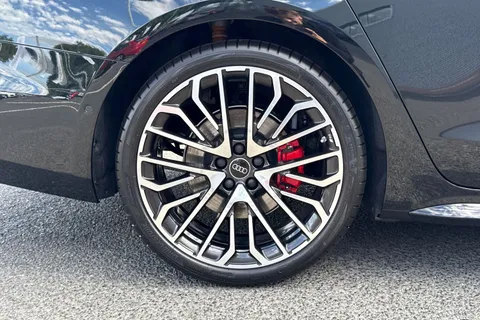  Audi A6 Saloon 2.0 TDI Edition 1 S Tronic quattro Euro 6 (s/s) 4dr Thumbnail #13