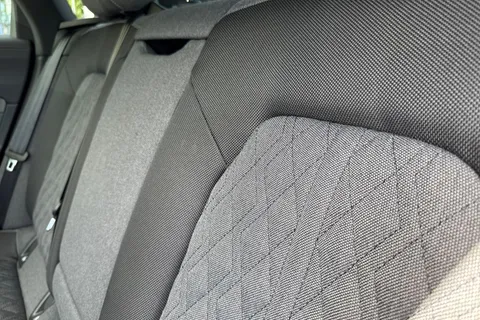  Audi A6 Saloon 2.0 TDI Edition 1 S Tronic quattro Euro 6 (s/s) 4dr Thumbnail #40