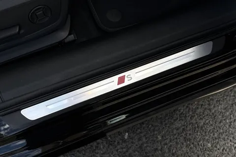  Audi A6 Saloon 2.0 TDI Edition 1 S Tronic quattro Euro 6 (s/s) 4dr Thumbnail #42