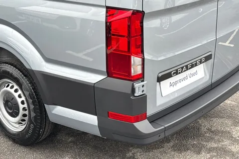 BP25KVT Volkswagen Crafter 2.0 TDI 140PS Commerce Business High Roof Van Thumbnail #8