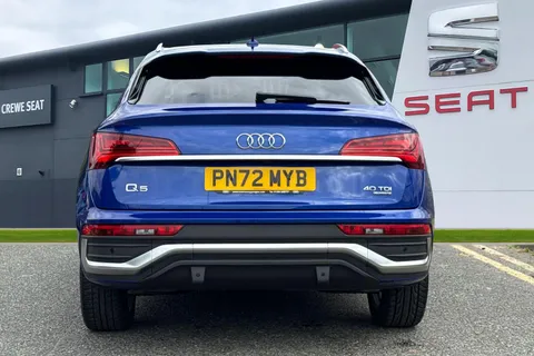 PN72MYB Audi Q5 2.0 TDI 40 S line Sportback S Tronic quattro Euro 6 (s/s) 5dr Thumbnail #5