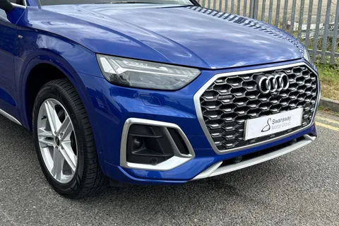 PN72MYB Audi Q5 2.0 TDI 40 S line Sportback S Tronic quattro Euro 6 (s/s) 5dr Thumbnail #9
