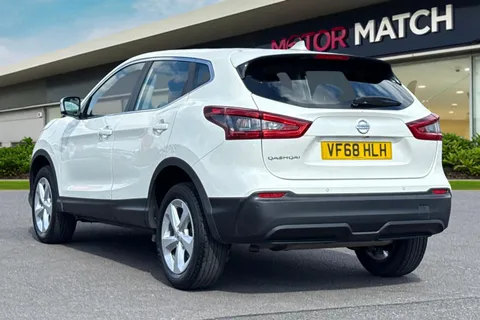 VF68HLH Nissan Qashqai 1.3 DIG-T Acenta Premium Euro 6 (s/s) 5dr Thumbnail #3
