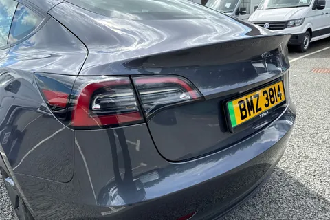 BMZ3814 Tesla Model 3 Long Range Auto RWD 4dr Thumbnail #8